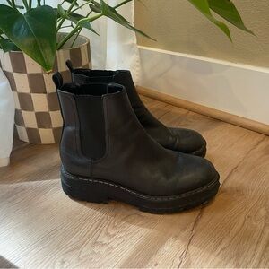 Marc Fisher Womens Size 8 M Padmia Black Leather Chelsea Lug Sole Platform Boots